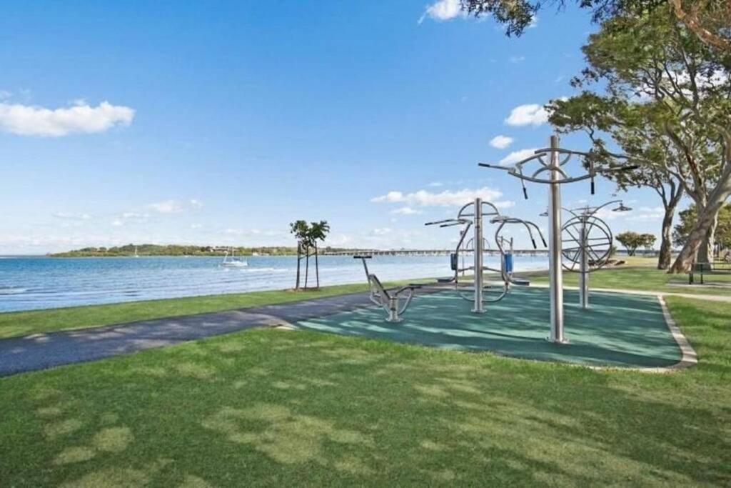 Bribie Island Unit With Pool - Amazing Beaches & Lifestyle! Bongaree Extérieur photo