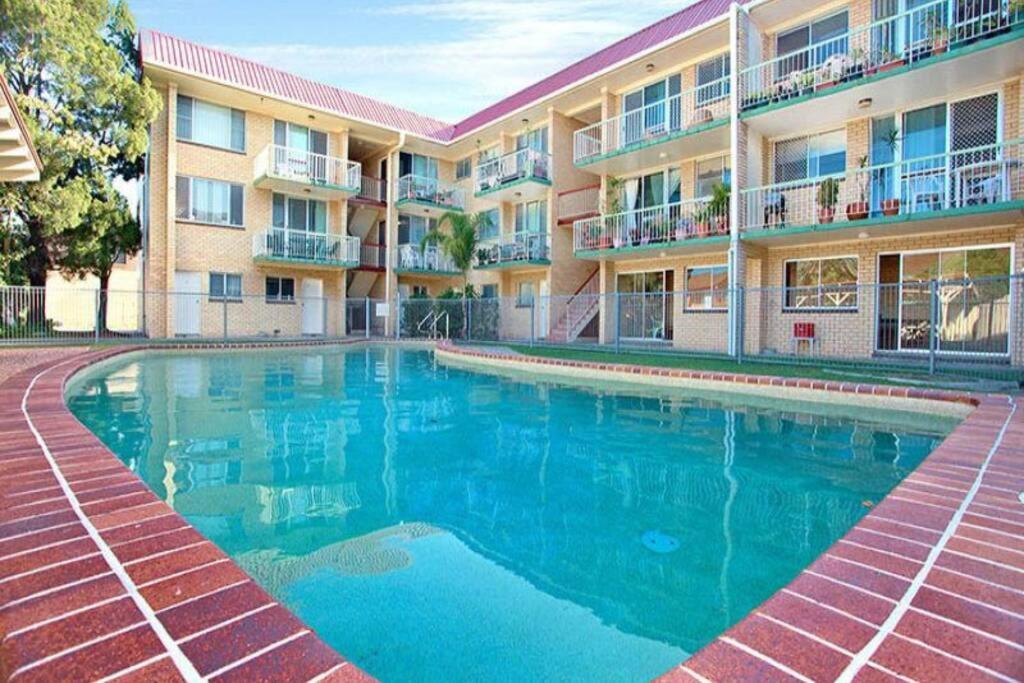 Bribie Island Unit With Pool - Amazing Beaches & Lifestyle! Bongaree Extérieur photo